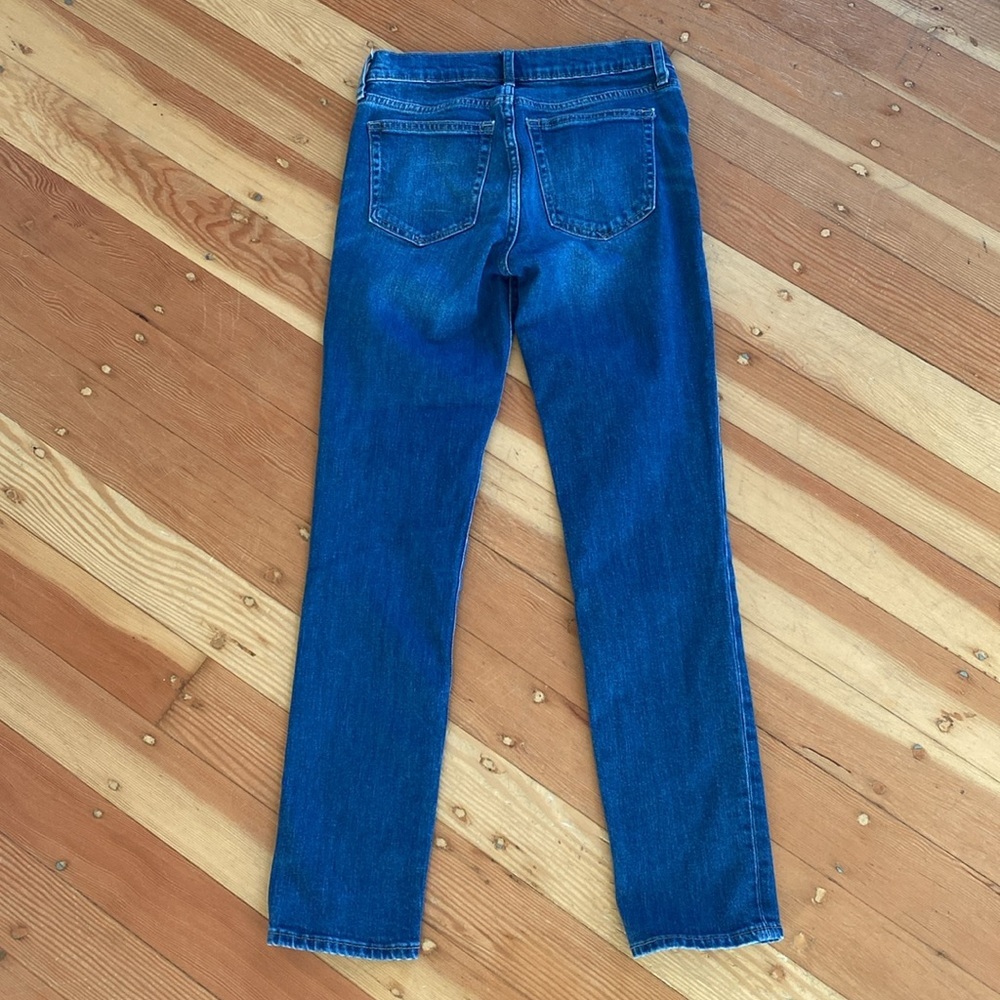 Gap 25‎ - Picture 6 of 6